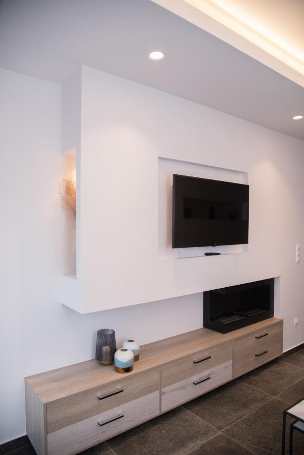 Loutraki Hidden Gem V Apartment ภายนอก รูปภาพ