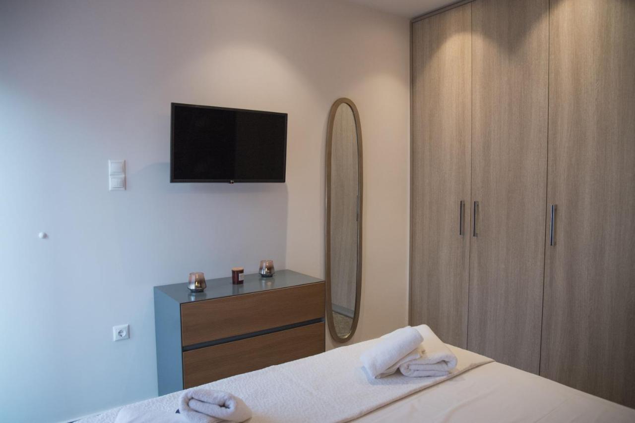 Loutraki Hidden Gem V Apartment ภายนอก รูปภาพ
